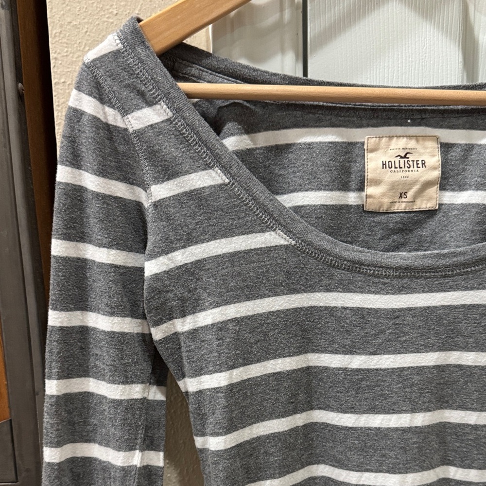Hollister Gray White Striped 3/4 Sleeves cotton shirt Top XS - Picture 7 of 13